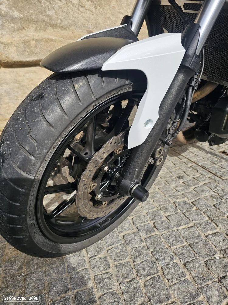 Yamaha MT-07 ABS - 4