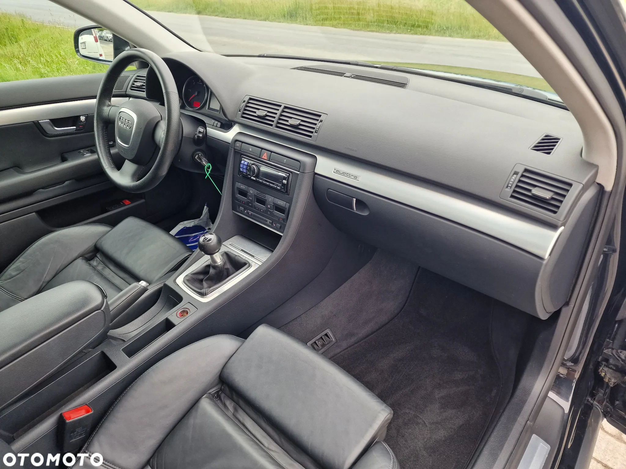 Audi A4 Avant 3.0 TDI Quattro - 31