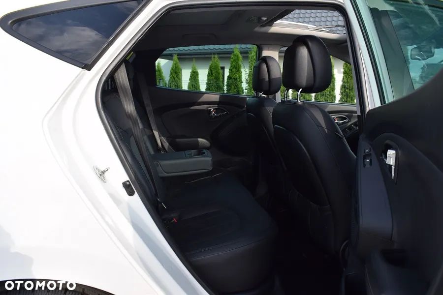 Hyundai ix35 2.0 CRDi 4WD Premium - 12