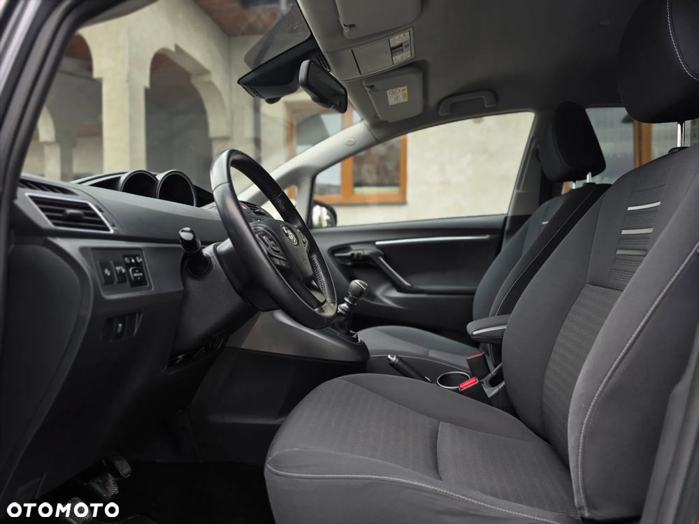 Toyota Verso - 17