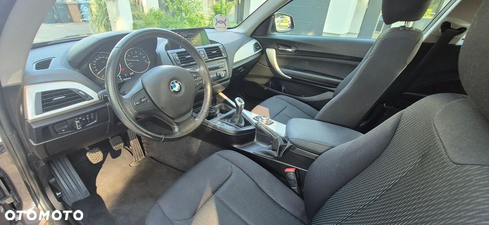 BMW Seria 1 116i - 13