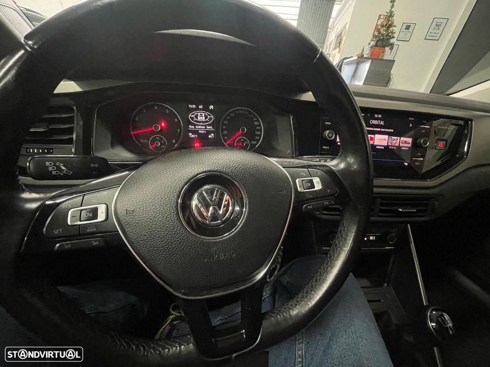 VW Polo 1.0 Confortline Nav - 11