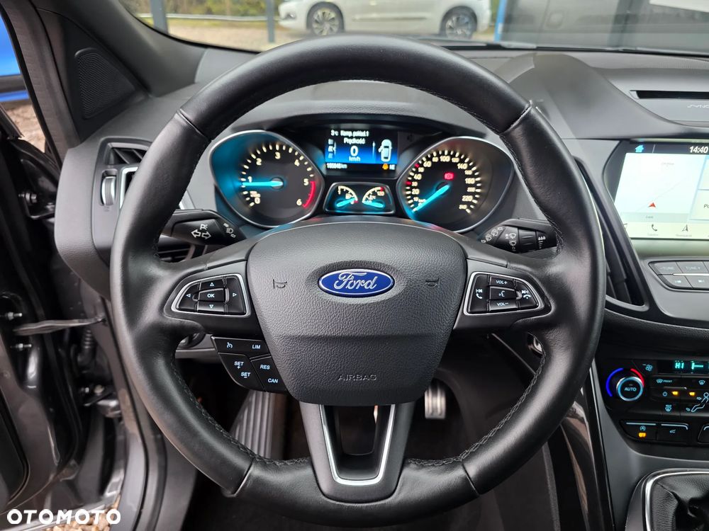 Ford Kuga 2.0 TDCi FWD ST-Line - 19