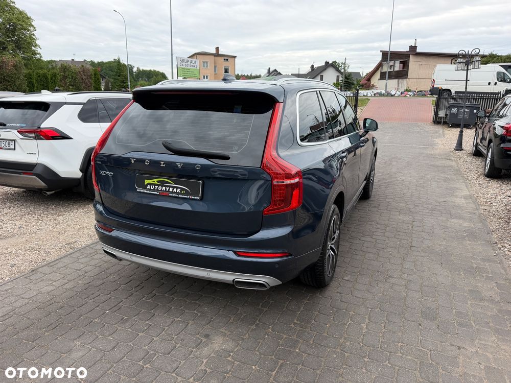 Volvo XC 90 B5 D AWD Momentum Pro - 33