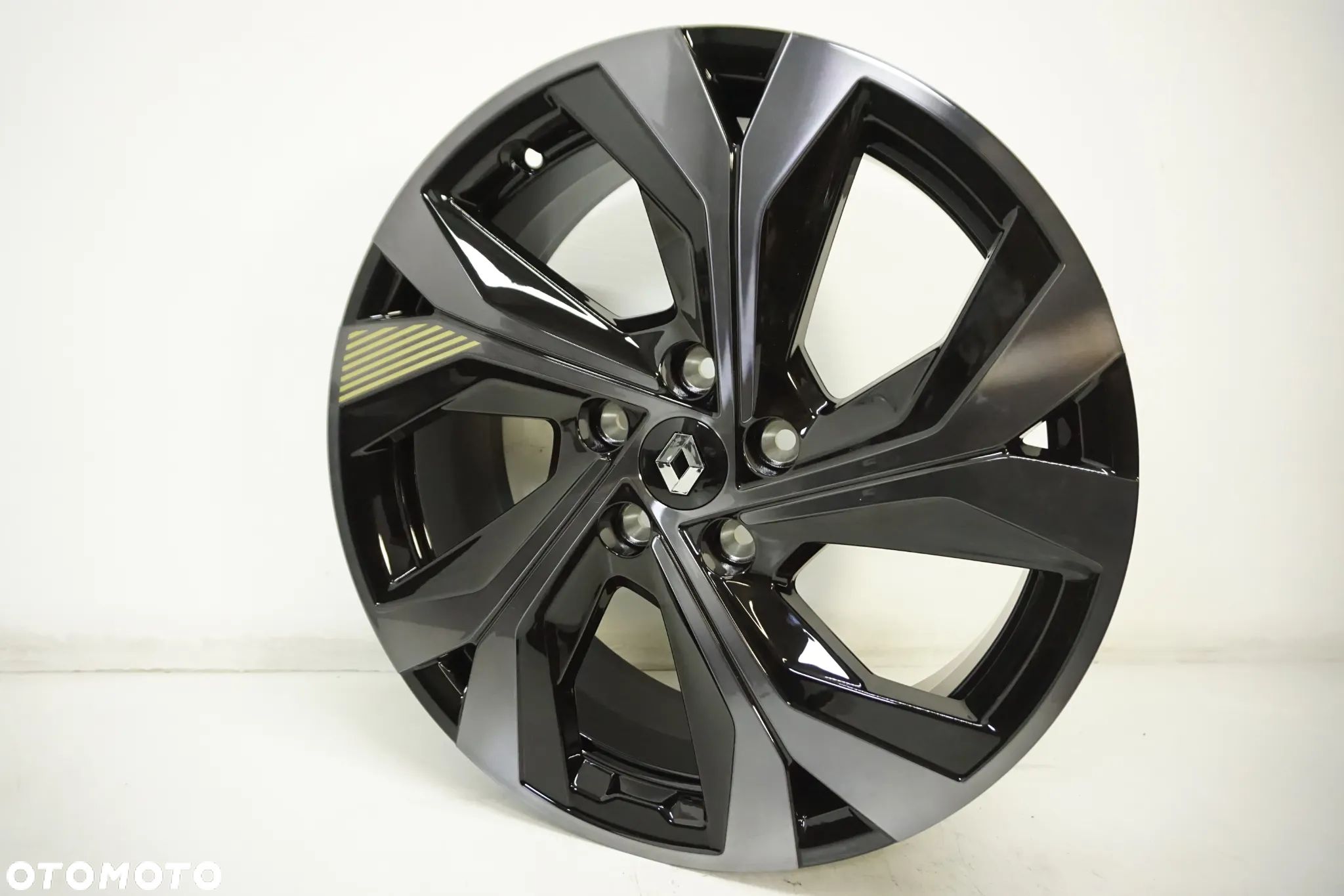 FELGI 18 RENAULT CAPTUR II ARCANA SYMBIOZ LAGUNA  ET35 - 1