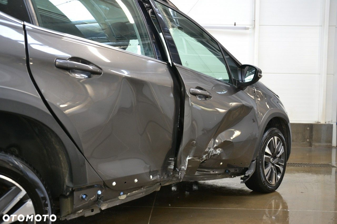Peugeot 2008 - 9