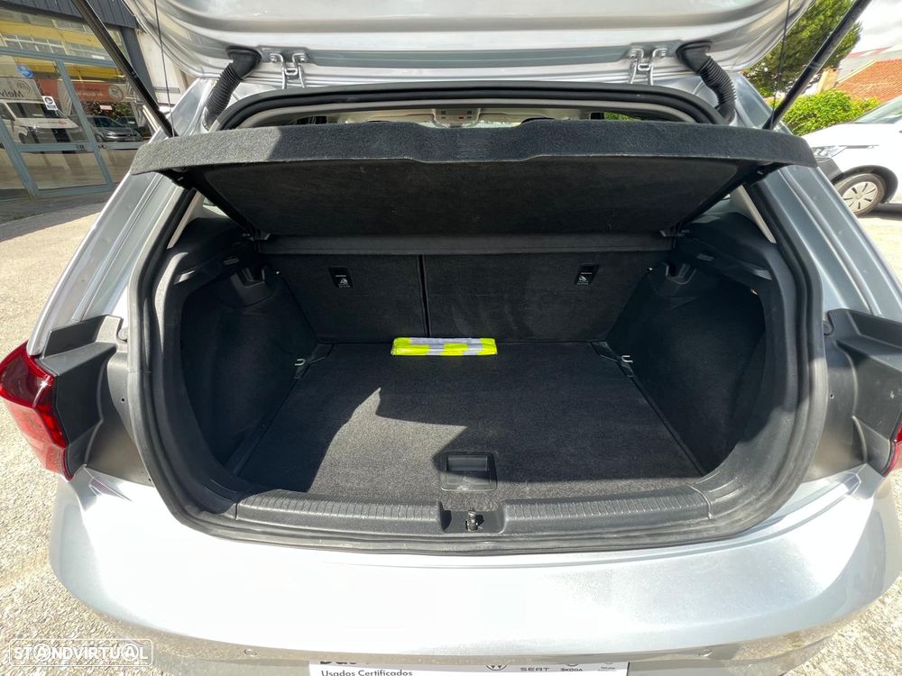 VW Polo 1.0 TSI Urban DSG - 9