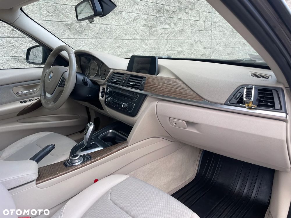 BMW Seria 3 320d Efficient Dynamics Edition Luxury Line - 12