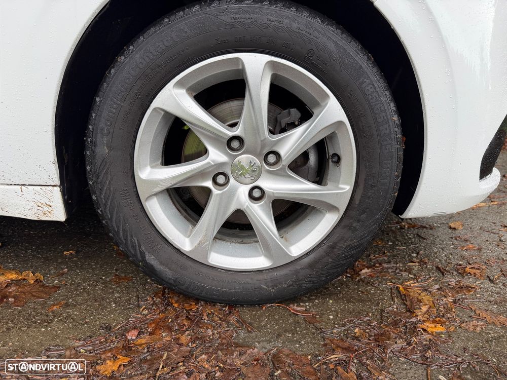 Peugeot 208 1.6 BlueHDi Active - 10