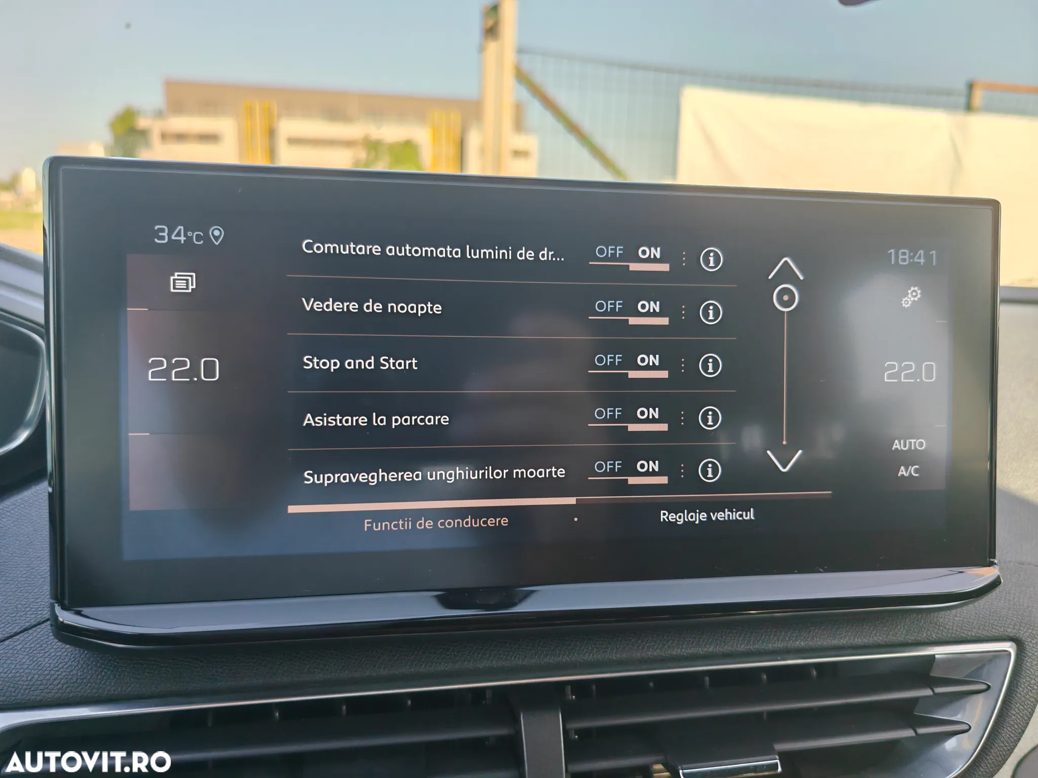 Peugeot 3008 1.5 BlueHDI S&S EAT8 GT-Line - 23