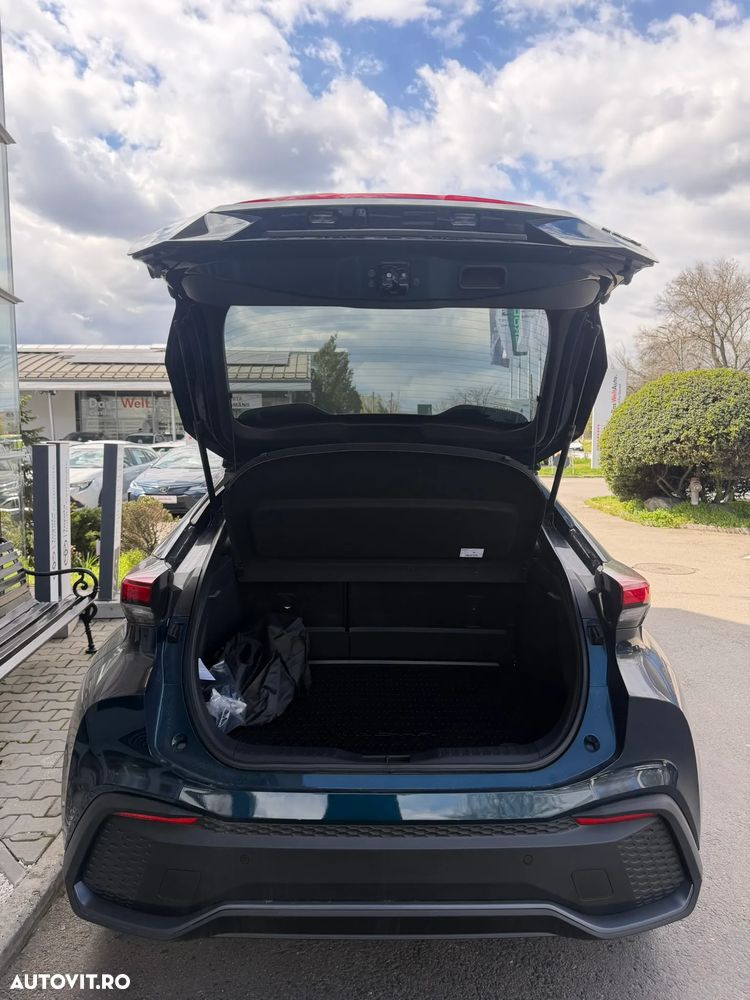 Toyota C-HR 1.8 HEV 140 CP 4x2 CVT Dynamic - 9