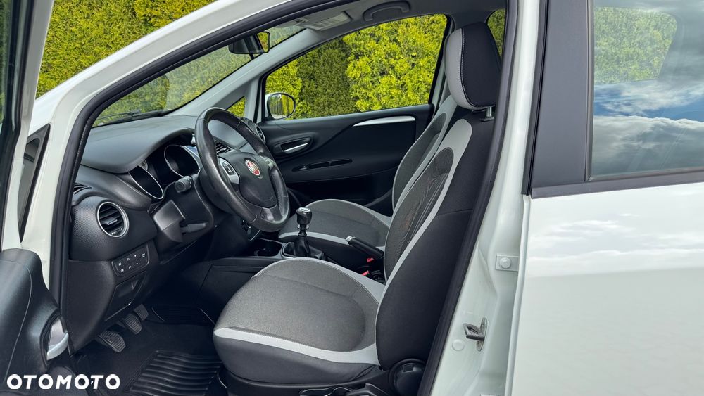 Fiat Punto Evo 1.4 8V Estiva - 24