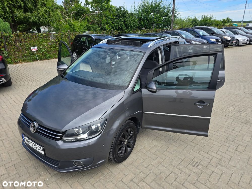 Volkswagen Touran - 37