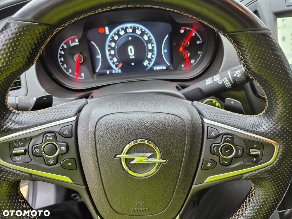 Opel Insignia 2.0 SIDI Turbo 4x4 Sports Tourer Innovation - 31