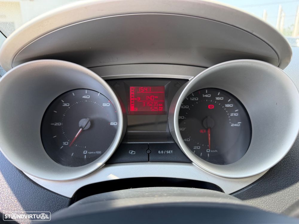 SEAT Ibiza 1.6 TDI 25 Anos DPF - 11