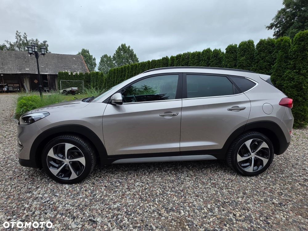 Hyundai Tucson blue 1.7 CRDi 2WD DCT Premium - 27