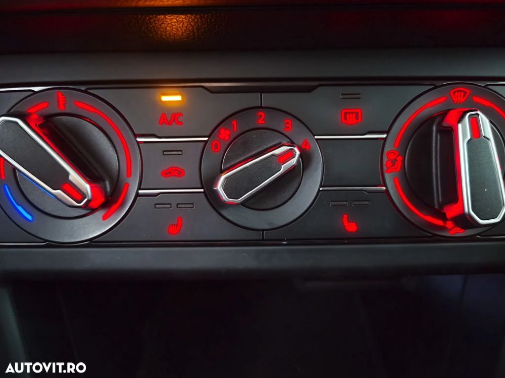 Volkswagen Polo 1.0 TSI DSG Comfortline - 18