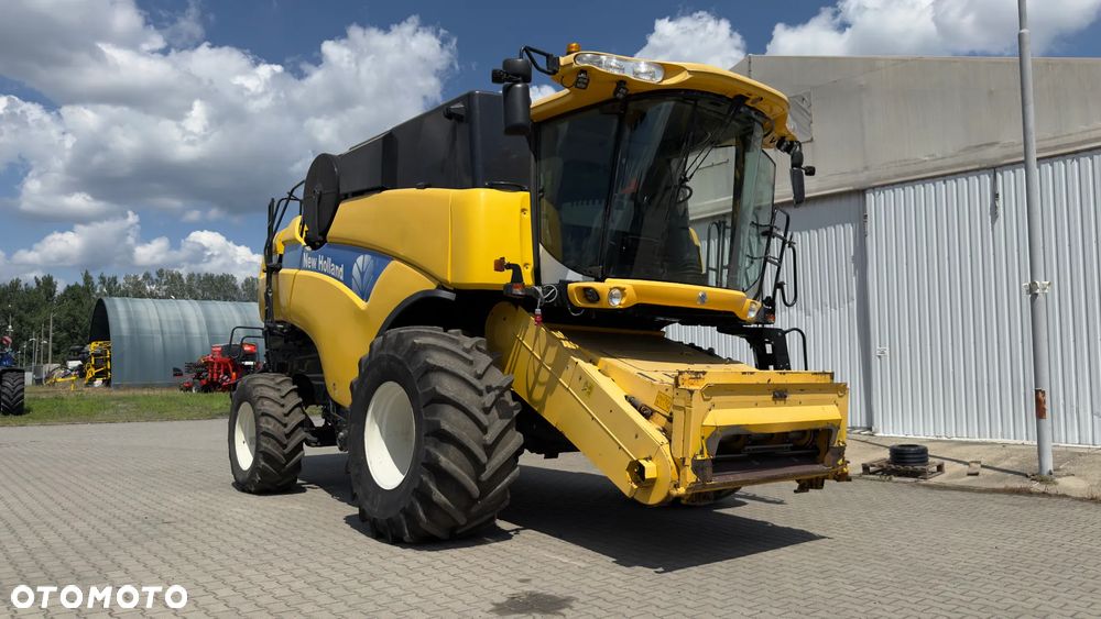 New Holland CX8070 - 16