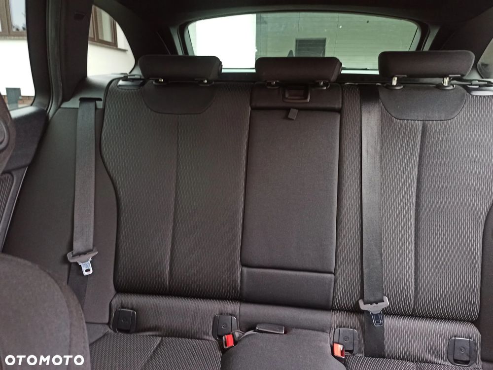BMW Seria 3 - 24