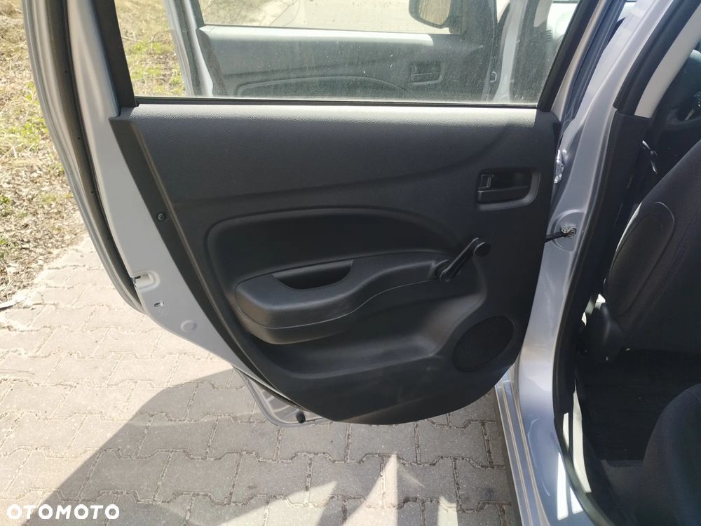 Mitsubishi Space Star 1.0 Plus - 12