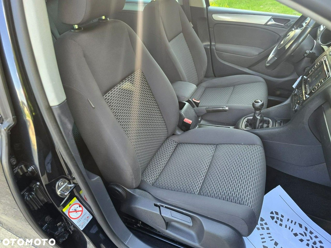 Volkswagen Golf - 21