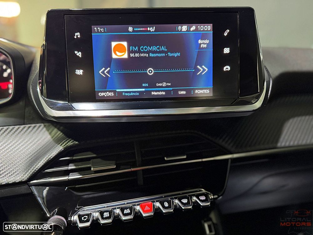 Peugeot 208 1.2 PureTech Active Pack - 27