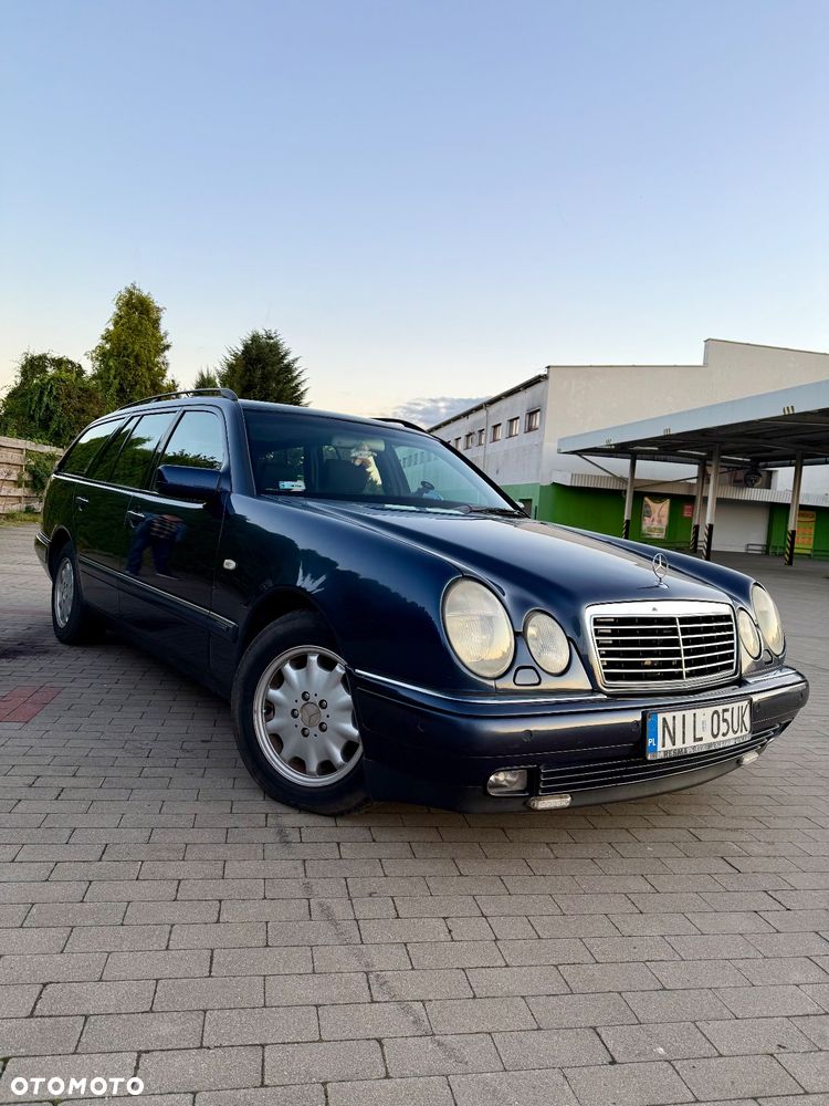 Mercedes-Benz Klasa E - 1