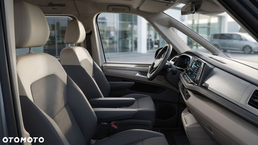 Volkswagen Multivan 2.0 TDI L1 Family DSG - 9