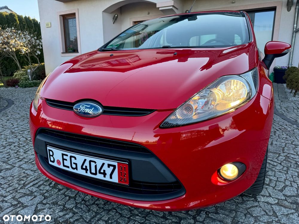 Ford Fiesta 1.25 Celebration - 13