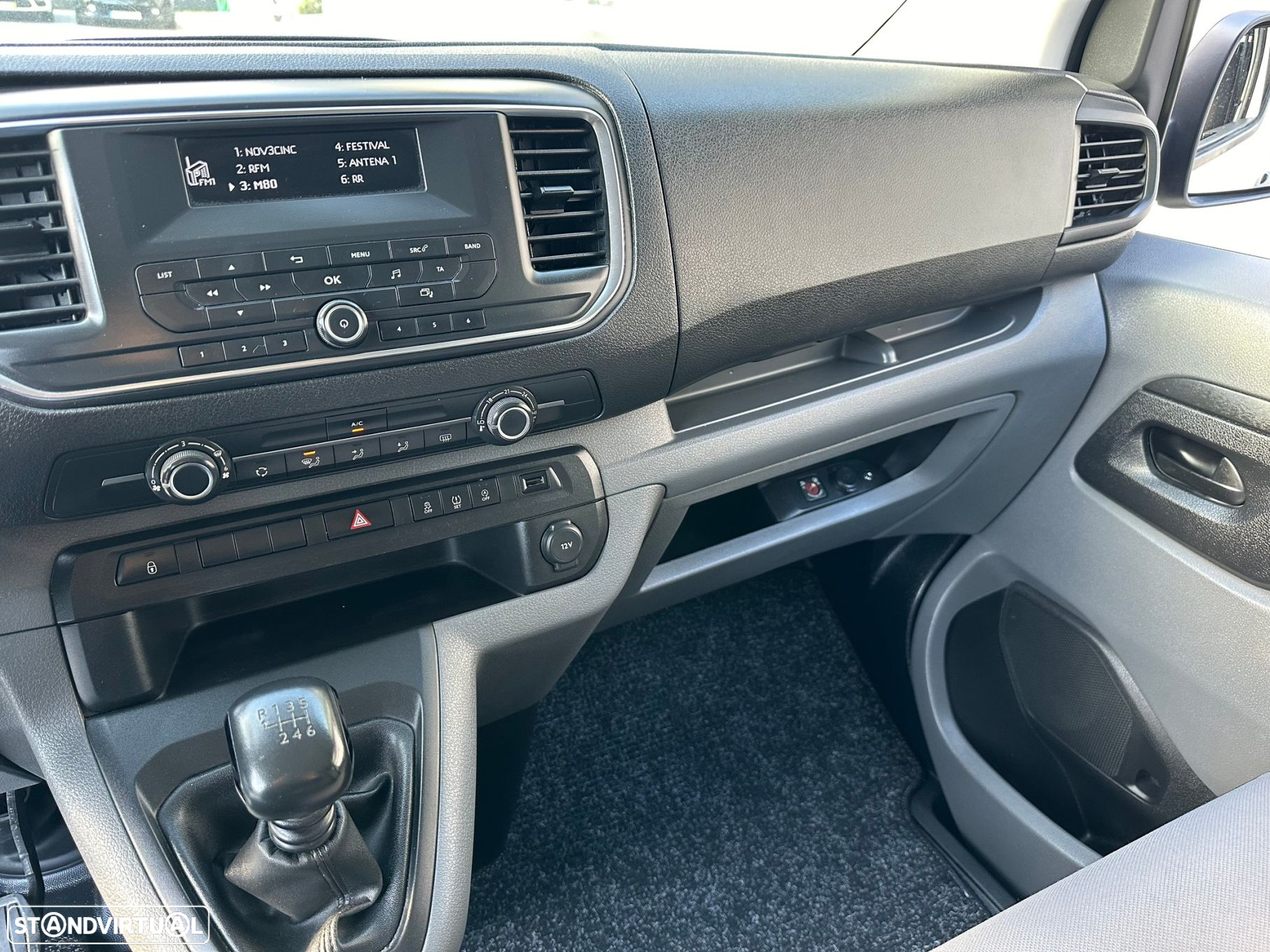 Peugeot Traveller 1.6 BlueHDi L1H1 Business Compact - 14