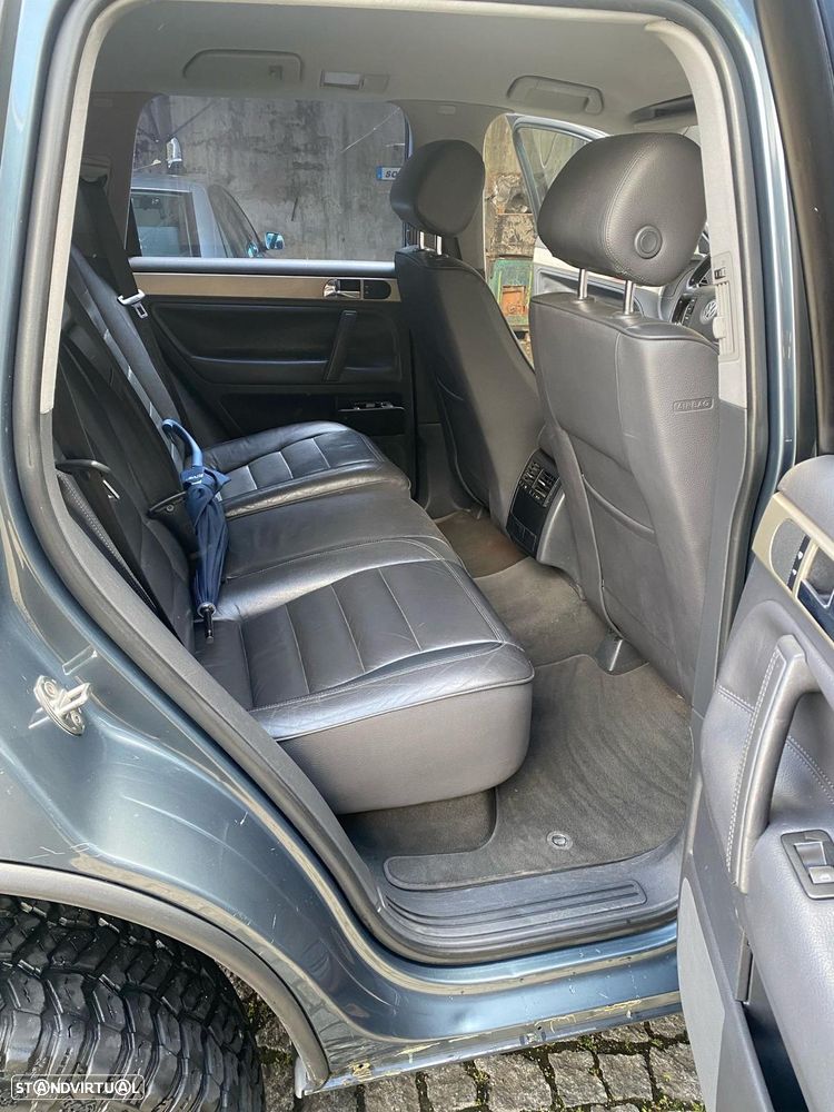 VW Touareg 2.5 TDi Tiptronic - 8