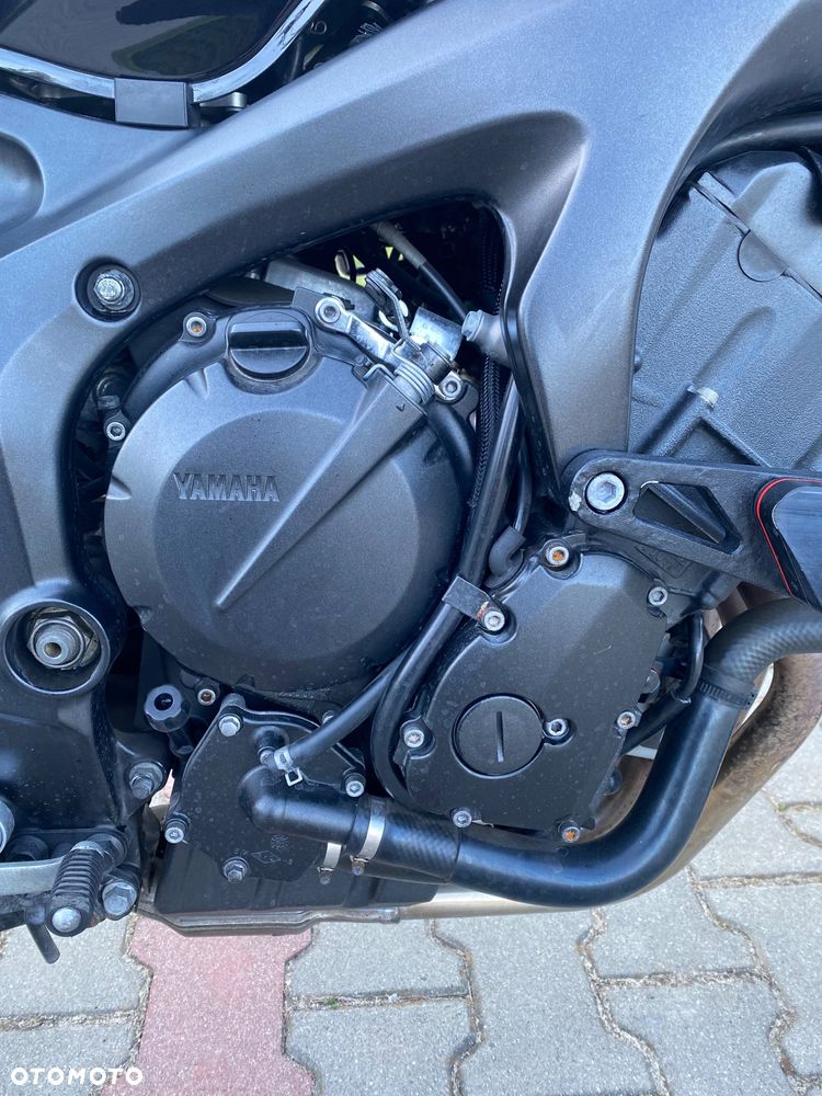 Yamaha FZ6 - 10