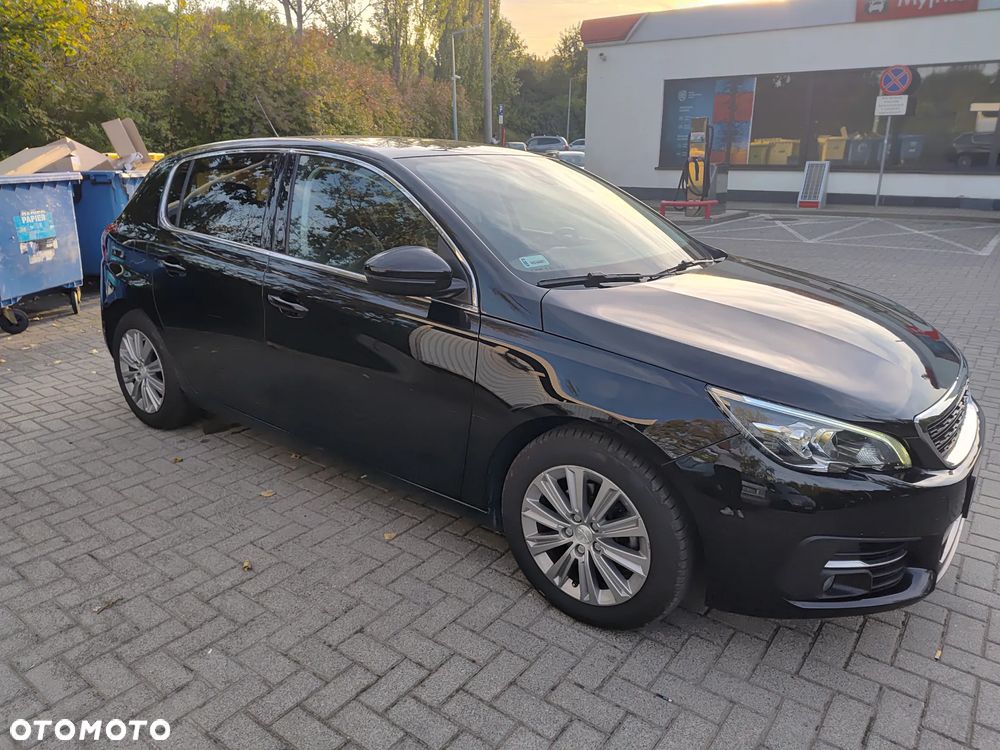 Peugeot 308 - 4