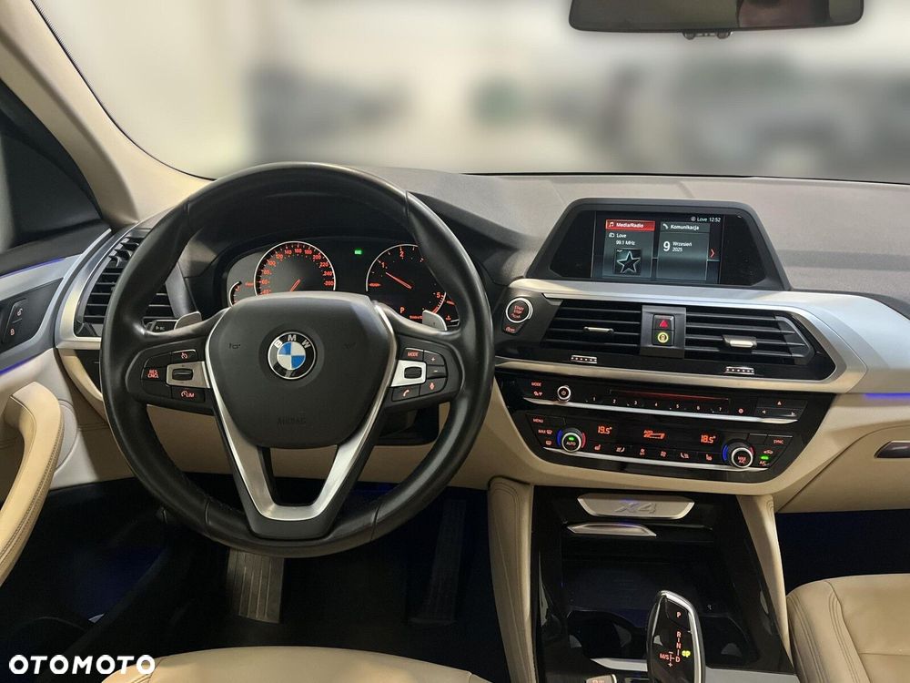 BMW X4 xDrive20d - 15