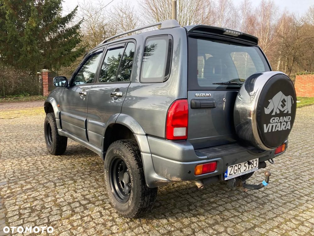Suzuki Grand Vitara 2.0 Comfort Limited - 5