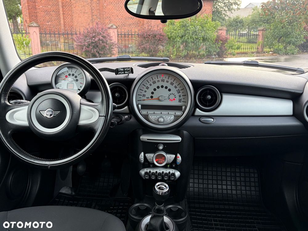 MINI Cooper D 50 Camden - 10