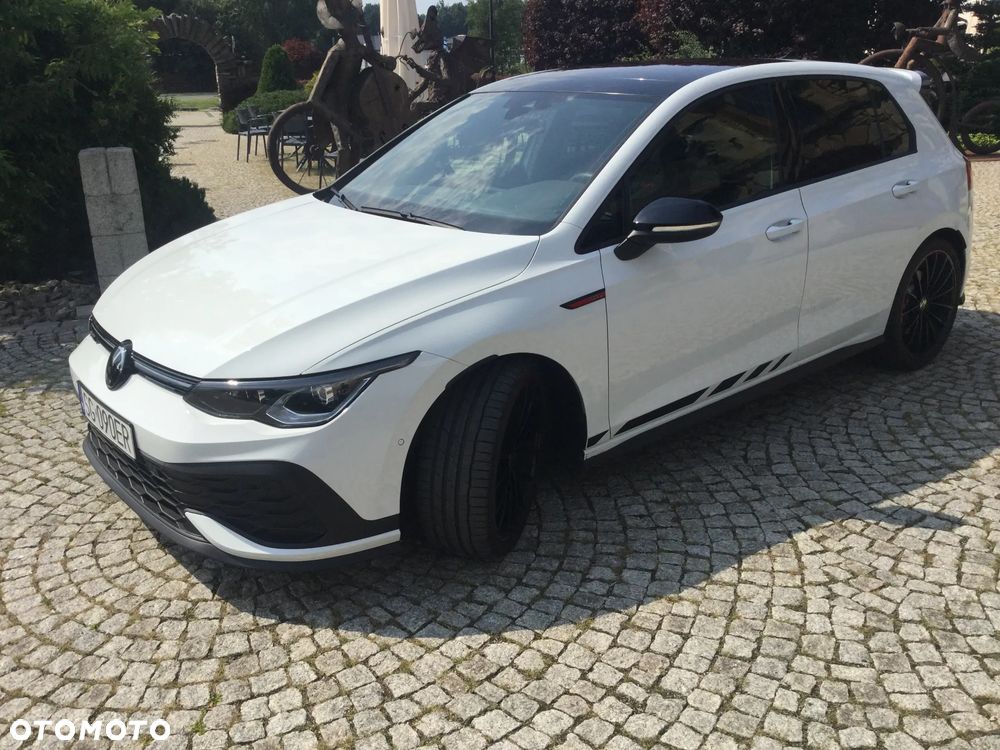 Volkswagen Golf - 11