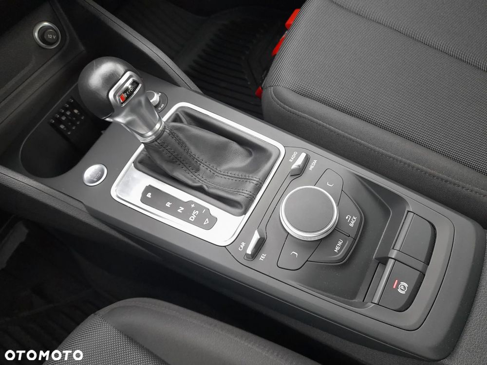 Audi Q2 35 TFSI S tronic - 17