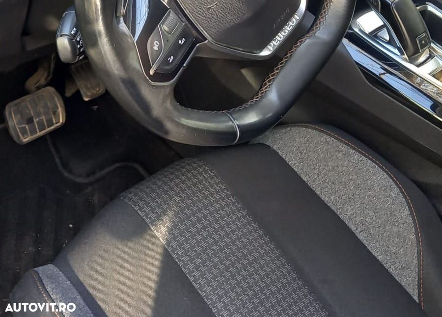 Peugeot 3008 - 17