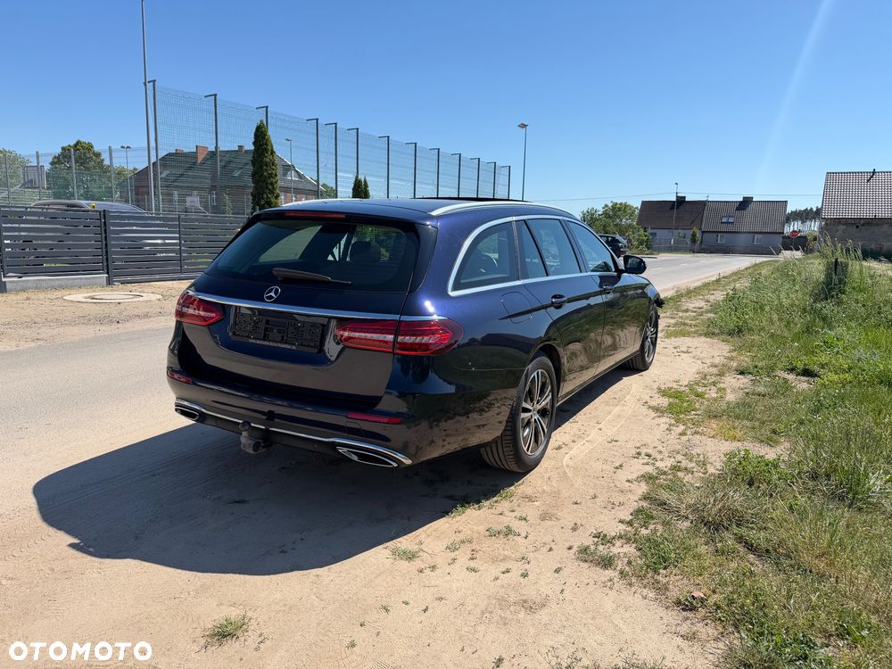 Mercedes-Benz Klasa E 220 d Avantgarde - 1