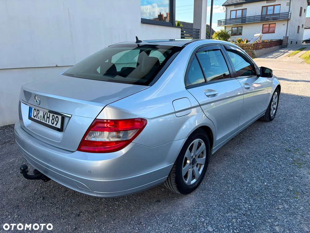 Mercedes-Benz Klasa C 180 Kompressor BlueEFFICIENCY - 6