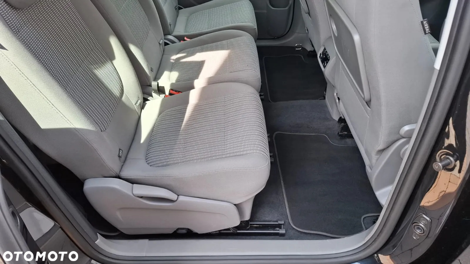 Seat Alhambra 2.0 TDI S&S DSG REFERENCE - 22