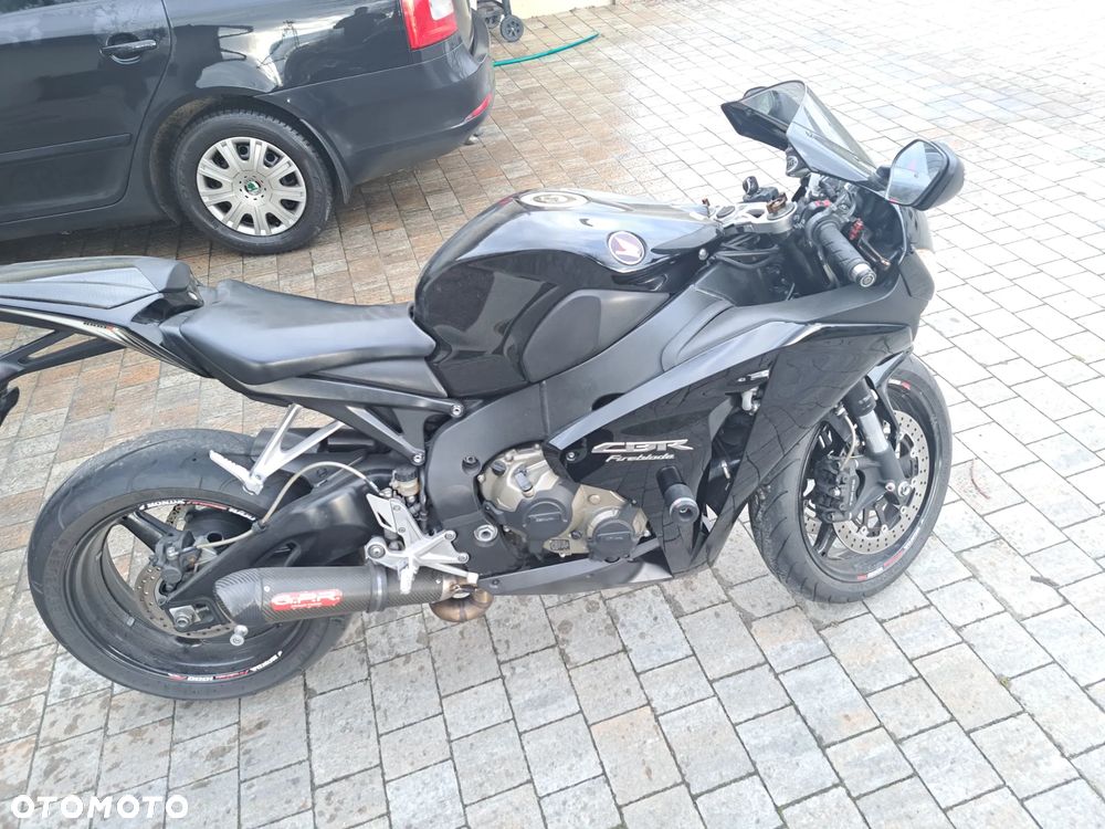 Honda CBR - 10