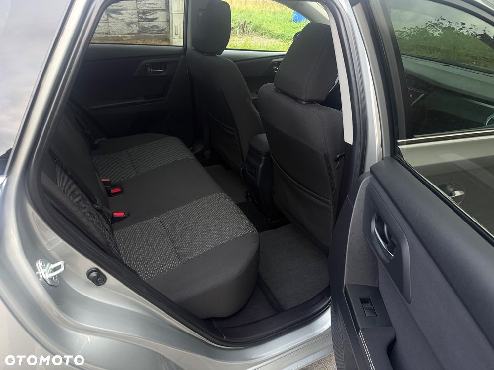 Toyota Auris - 9
