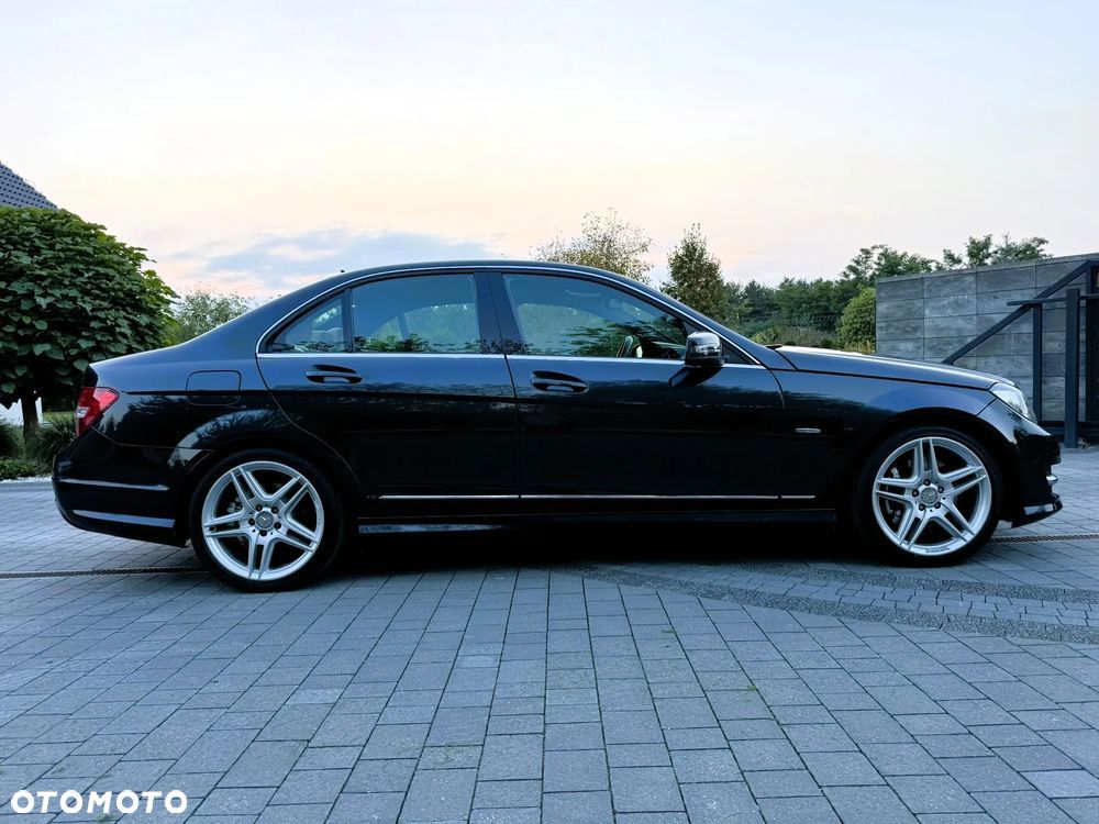 Mercedes-Benz Klasa C 350 CDI DPF (BlueEFFICIENCY) 7G-TRONIC Avantgarde - 8