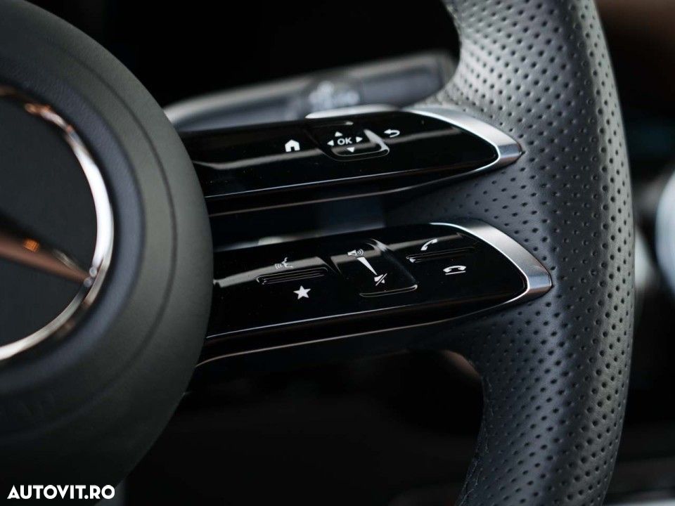 Mercedes-Benz EQA 300 4MATIC - 15