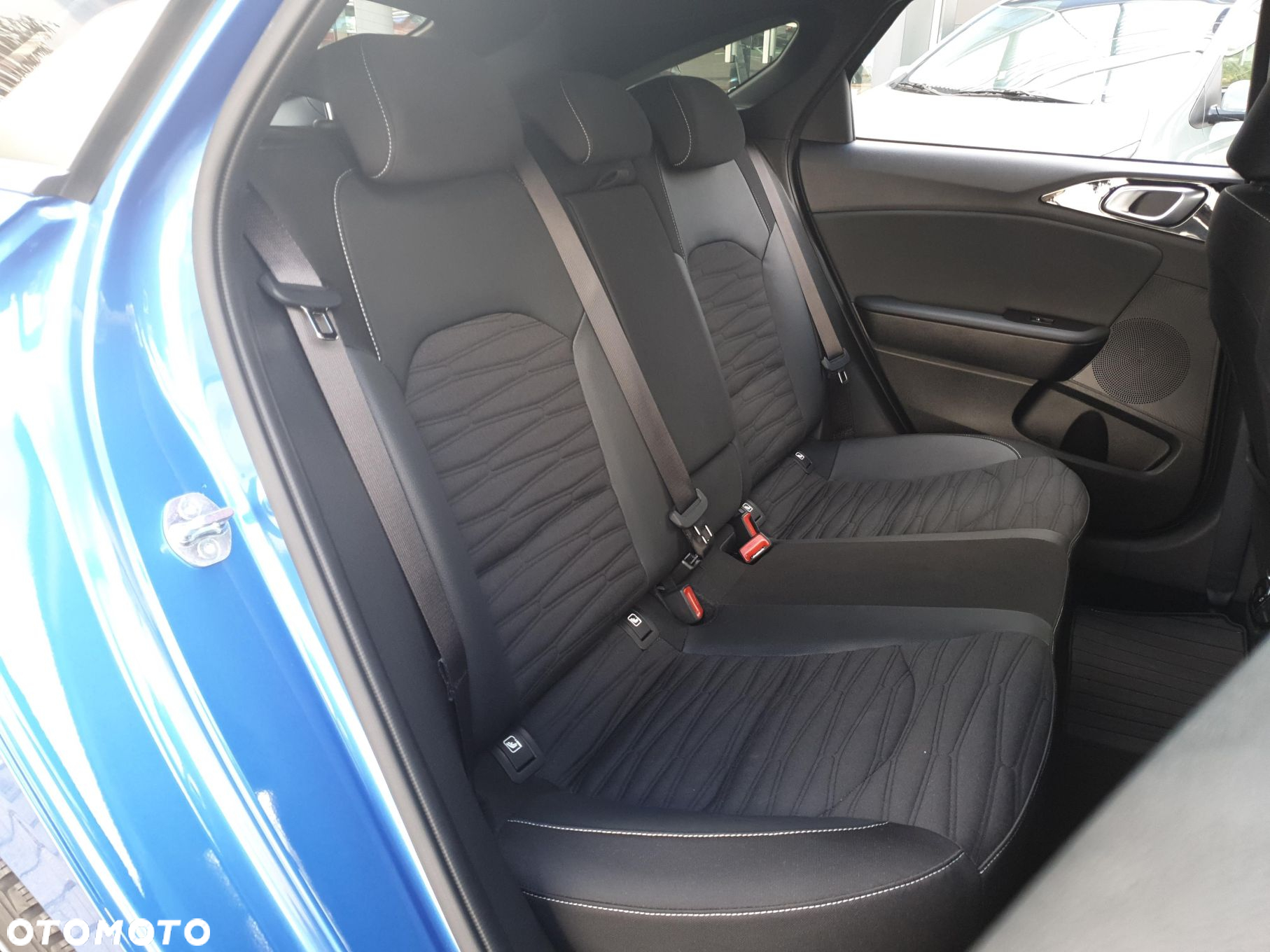 Kia ProCeed 1.5 T-GDI GT Line - 24