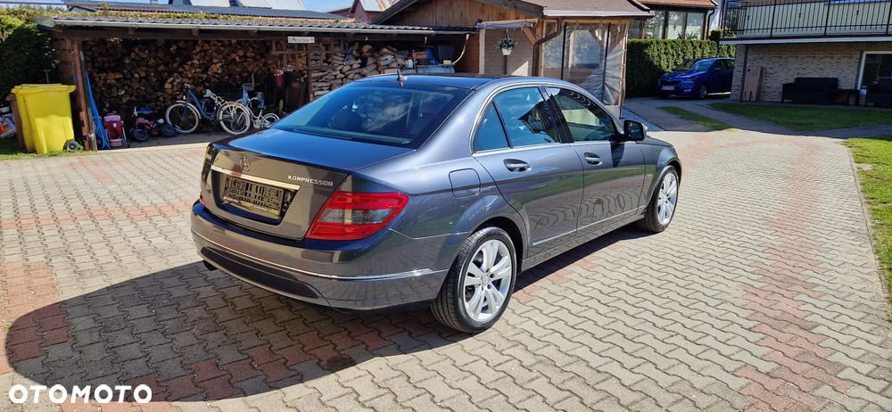 Mercedes-Benz Klasa C 180 Kompressor Automatik Avantgarde - 19