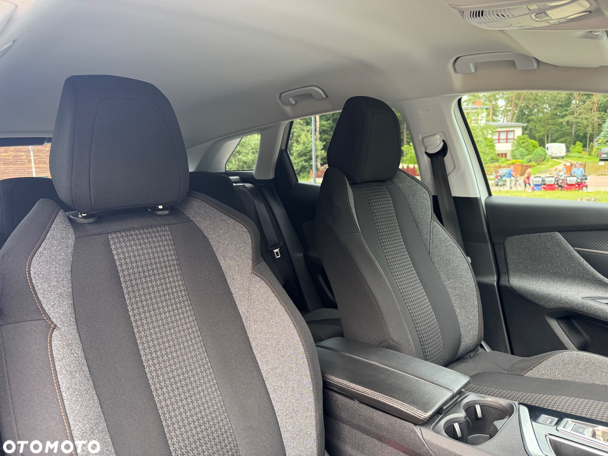 Peugeot 3008 BlueHDi 130 Stop & Start EAT8 Active Business-Paket - 23