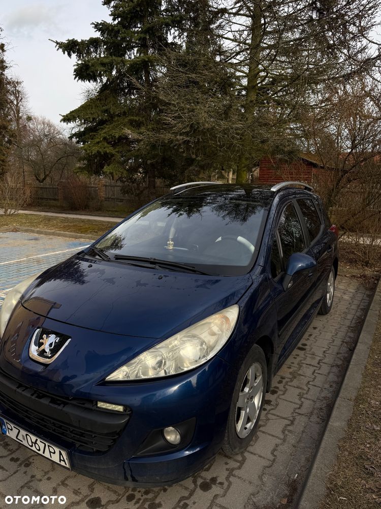 Peugeot 207 1.6 HDi Active - 1